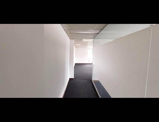 BUSINESS PROPERTY TO RENT IN MENLYN